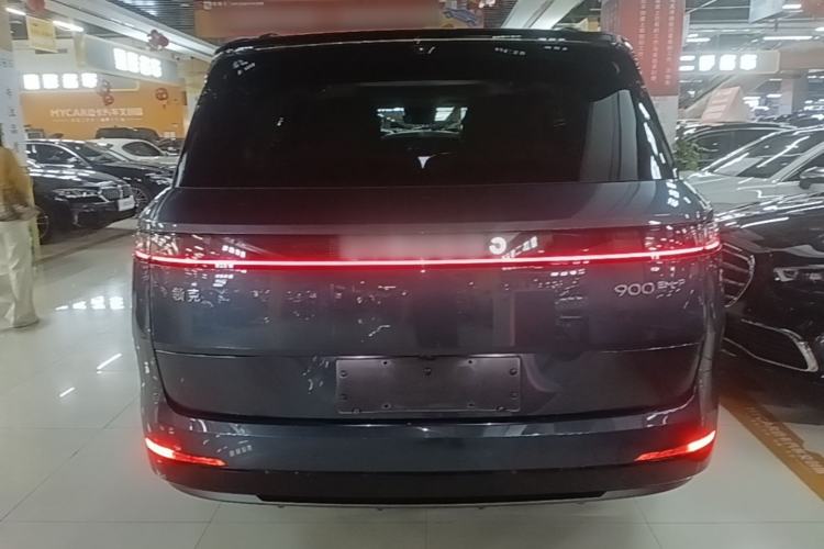 Used Lynk & Co 900 2025 2.0T Ultra
