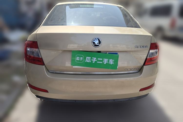 Used Skoda Octavia 2015 1.6L Manual Yijun Edition
