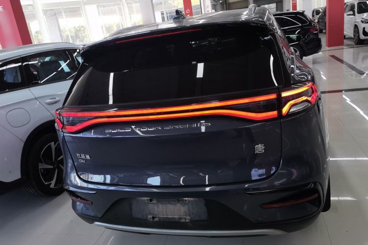 Used BYD Tang New Energy 2021 DM-i 112KM Prestige Model
