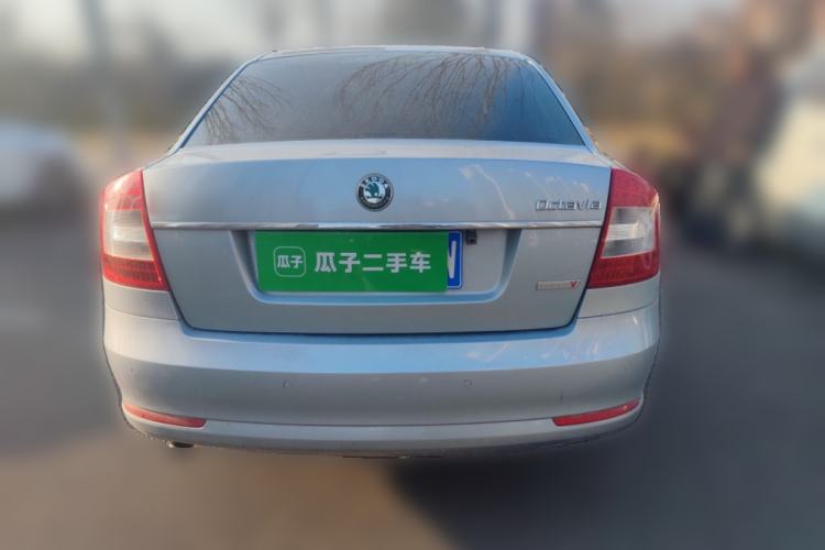 Used Skoda Octavia 2013 1.6L Fifth Anniversary Limited Edition
