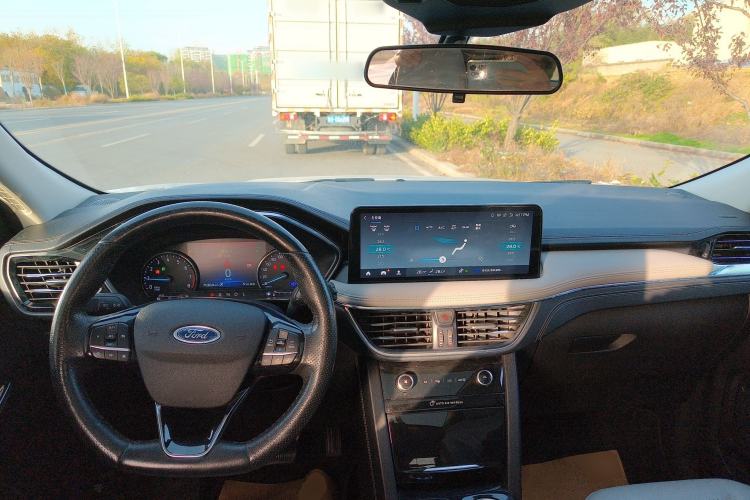 Used Ford Escape 2020 EcoBoost 245 Two-Wheel-Drive Titanium Edition