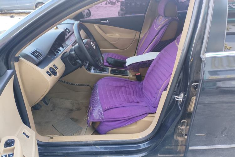 Used Volkswagen Magotan 2007 1.8 TSI Manual Comfort Model Left Front Seat