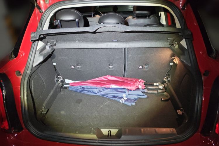 Used MINI 2016 1.5T COOPER Performance Edition 5-door version Trunk