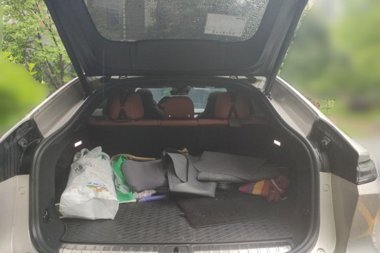 Used Nio EC7 2024 75 kWh Trunk