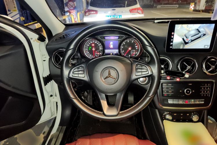 Used Mercedes-Benz GLA 2018 GLA 200 Fashion Model