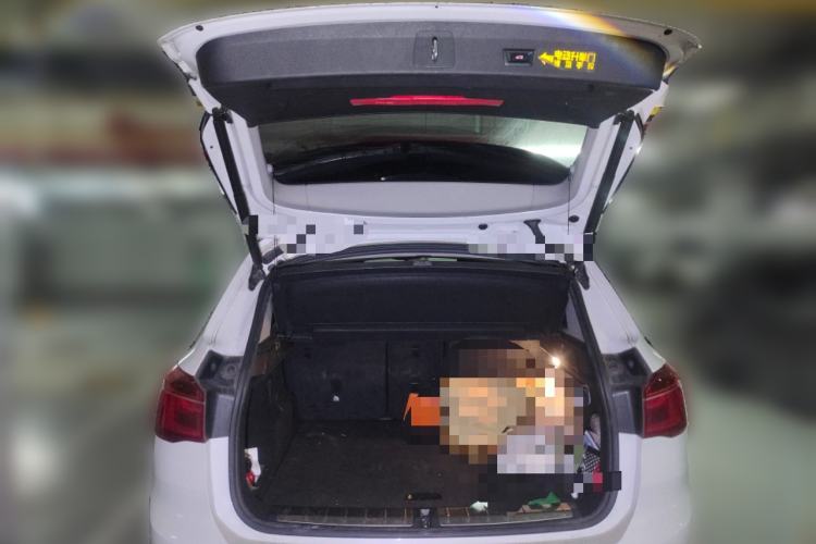 Used BMW X1 2018 sDrive20Li Leading Model Trunk