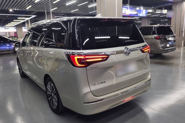 Used Buick GL8 2022 ES Landtrek 653T Flagship Model
