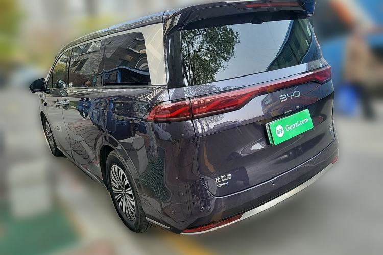 Used BYD Xia 2025 DM-i 1.5T 180km Beyond Edition Rear Left 45 Deg