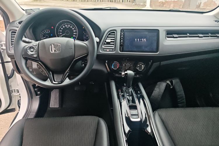 Used Honda Vezel 2020 1.5L CVT Pioneer Edition
