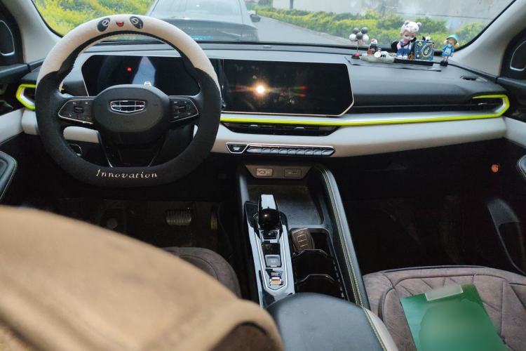 Used Geely Auto Coolray 2022 Bin Yue COOL 1.5TD DCT Hot Engine Edition Center Console