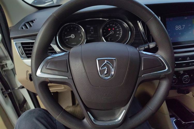 Used Baojun 730 2016 1.5L Manual Comfort Version 7 Seats China V Emission Standard