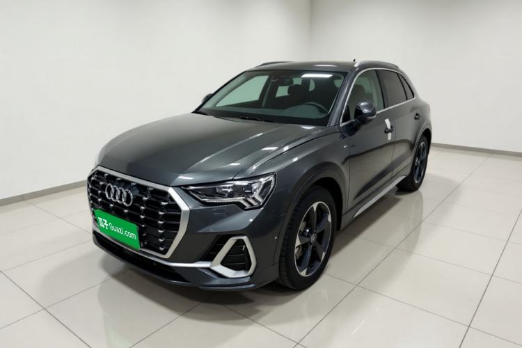 Used Audi Q3 2022 35 TFSI Fashion Dynamic Model