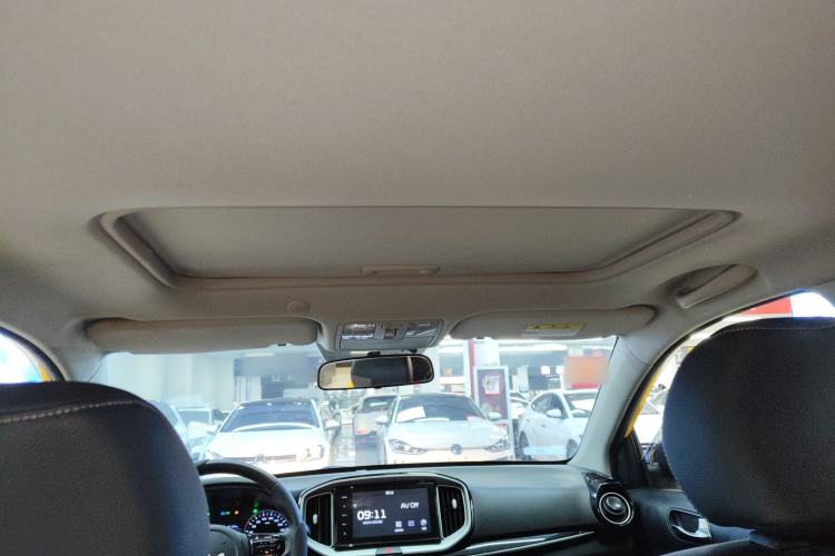 Used Kia kx1 Stonic 2021 1.4L CVT Sunroof Model Headliner