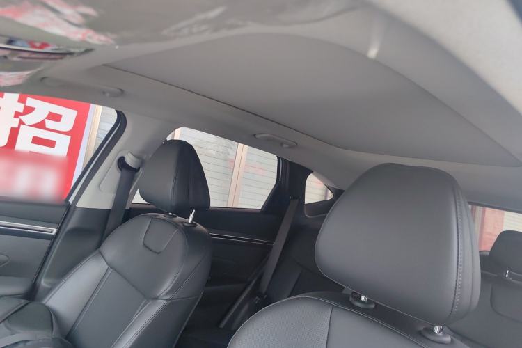 Used Hyundai Tucson 2023 Tucson L 1.5T Automatic Two-Wheel Drive DLX Luxury Edition Headliner