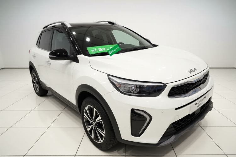Used Kia kx1 Stonic 2021 1.4L CVT Sunroof Model
