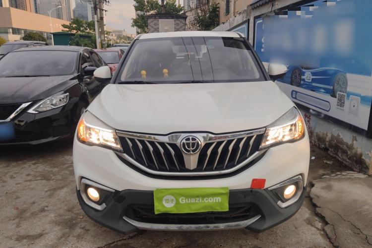 Used Brilliance V3 2017 1.5L Manual Smart Model