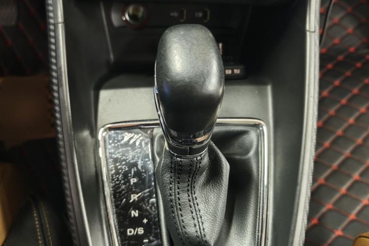 Used MG ZS 2017 1.5L Automatic Luxury Edition