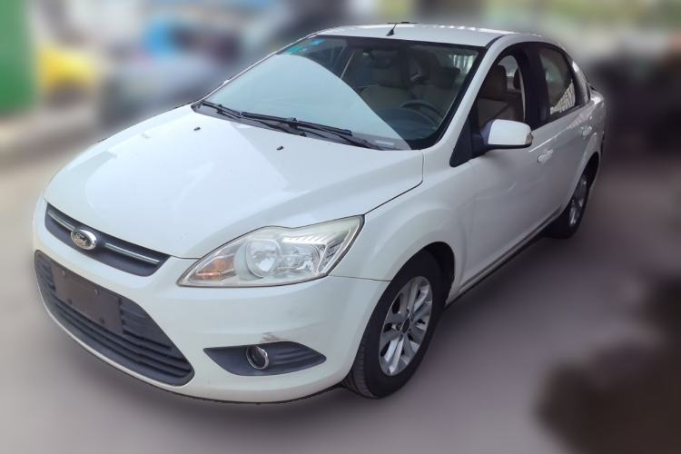 Used Ford Focus 2013 Sedan Classic 1.8L Manual Base Model