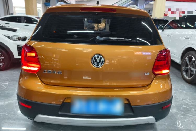 Used Volkswagen Polo 2014 1.6L Cross Polo Automatic
