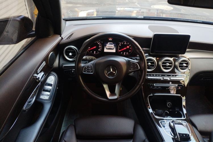 Used Mercedes-Benz GLC 2018 GLC 260 4MATIC Dynamic Edition
