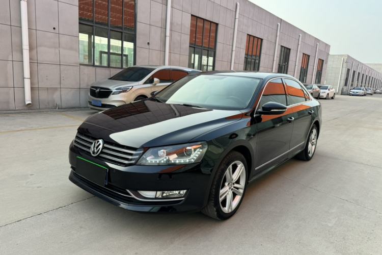 Used Volkswagen Passat 2014 1.8TSI DSG Prestige Navigation Edition
