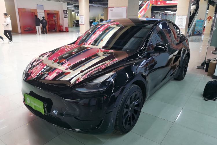 Used Tesla Model Y 2023 Rear-Wheel-Drive Version