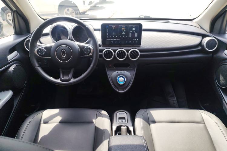 Used ORA Black Cat 2019 351 km Family Edition