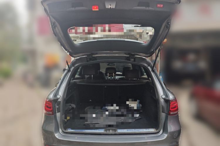 Used Mercedes-Benz GLC 2021 GLC 260 L 4MATIC Dynamic Edition Trunk