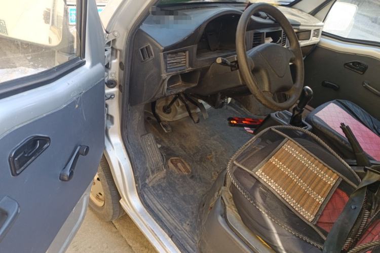 Used Wuling Zhiguang 2015 1.2L Practical LS-I Model