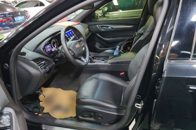 Used Cadillac CT5 2022 28T Luxury Version (Standard Edition) Left Front Seat