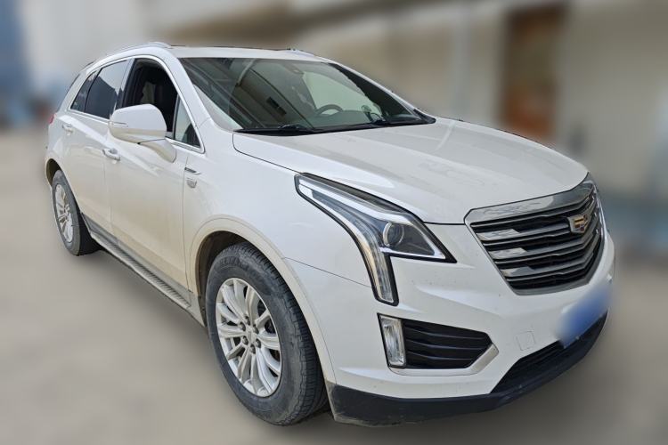 Used Cadillac XT5 2018 28E Four-Wheel Drive Tech Version Front Right 45 Deg