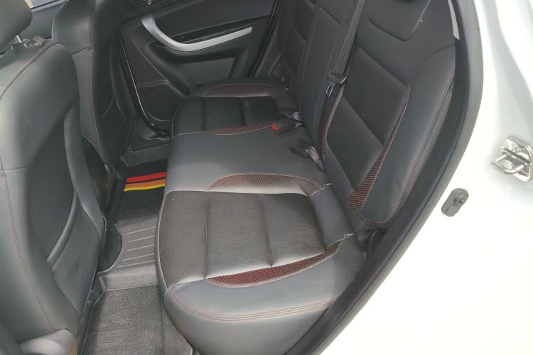 Used CHANGAN CS35 2016 1.6L Automatic Luxury Model China IV Standard Left Rear Seat