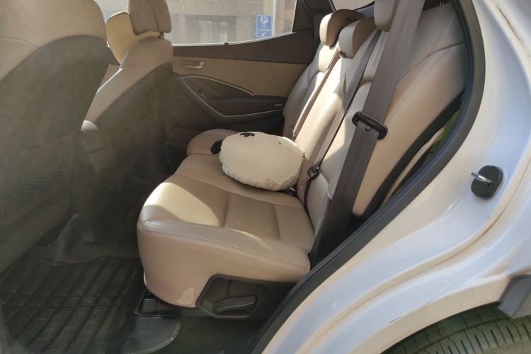 Used Hyundai Santa Fe 2013 2.4L Automatic 4x4 Prestige Edition