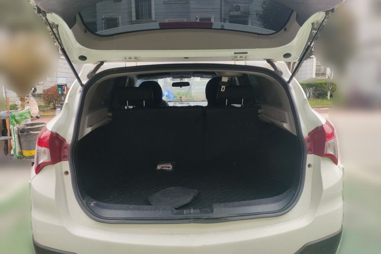 Used Haima S5 2016 1.6L Manual Luxury Tech Edition Trunk