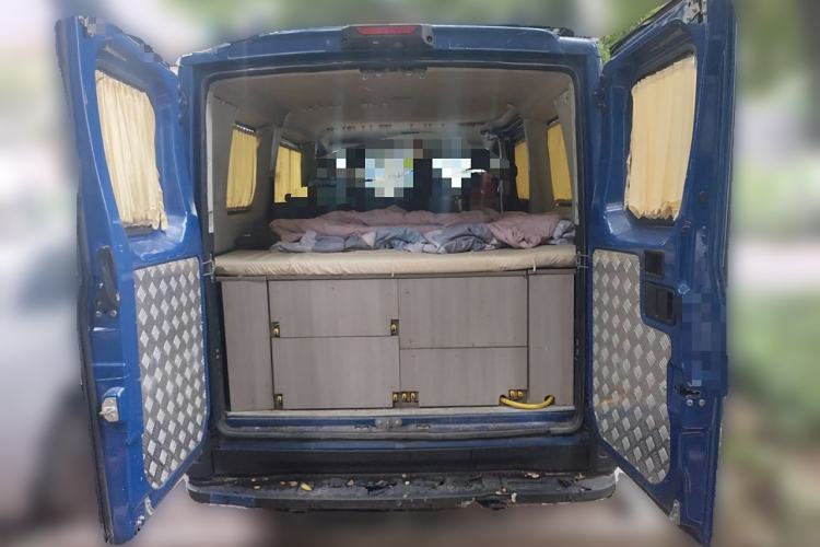 Used Iveco Eurocargo 2021 2.0T Manual Professional Chassis 4.2-Ton Long Wheelbase Double-Row Chassis F1A