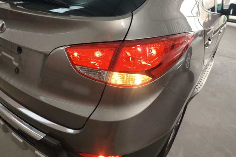 Used Hyundai ix35 2015 2.0L Automatic 2WD Comfort Edition China V Standard