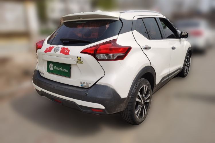 Used Nissan Kicks 2018 1.5L CVT Smart Connect Luxury Edition
