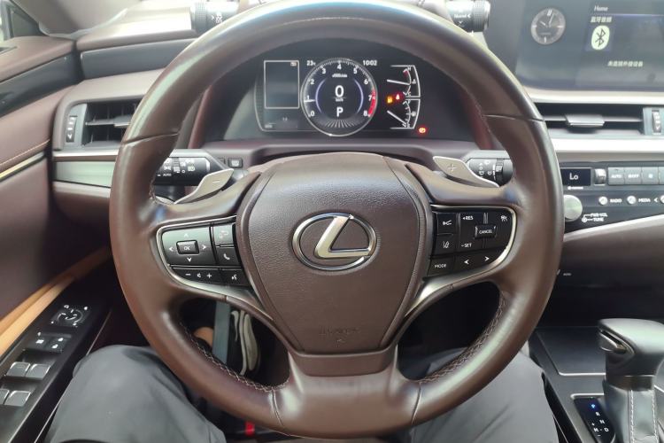 Used Lexus ES 2020 200 Excellence Edition