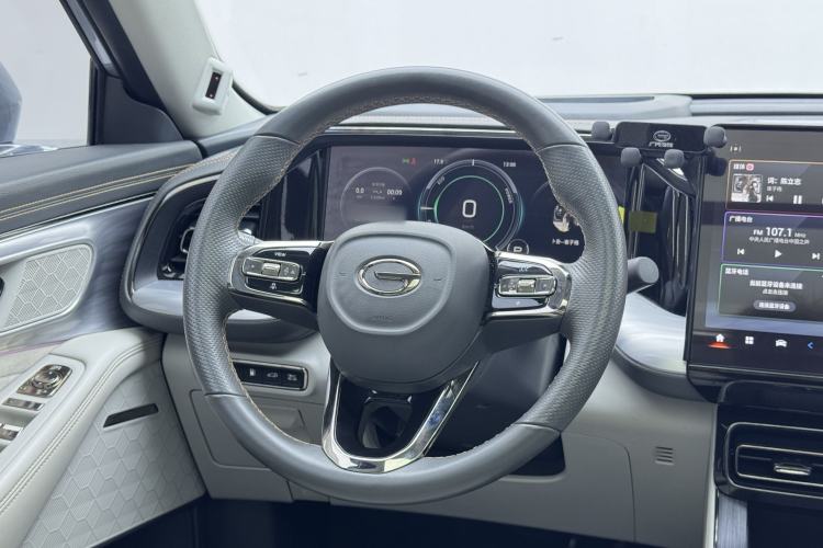 Used GAC Trumpchi GS8 2022 Dual-Engine Series 2.0TM Two-Wheel Drive Prestige Edition (7 Seats) Interior 3