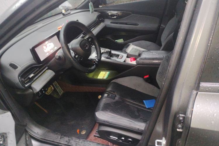 Used GAC Trumpchi EMPOW 2024 400T Automatic Yingbao R MAX Edition
