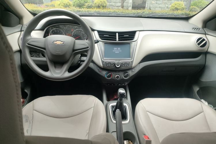 Used Chevrolet Sail 2015 Sail 3 1.5L Manual with Ideal Sunroof Edition