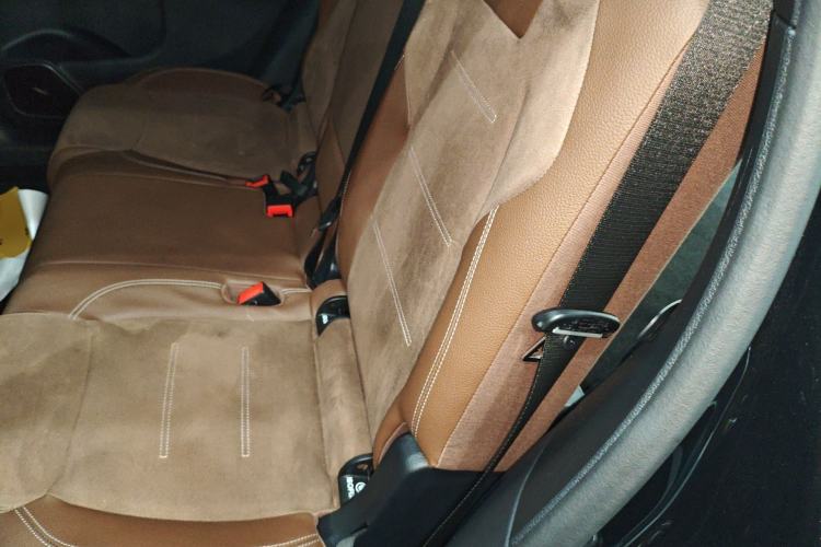 Used Mercedes-Benz GLB AMG 2024 AMG GLB 35 4MATIC
