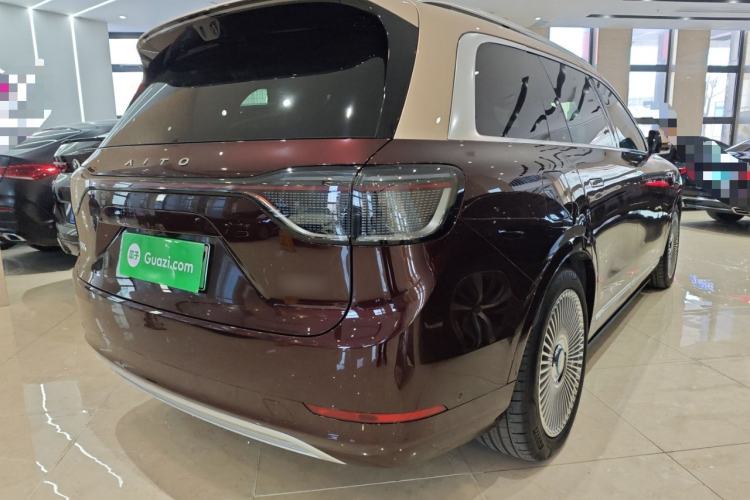 Used Hima AITO M9 2025 Extended-Range Ultra Version 52 kWh 5-Seater Edition
