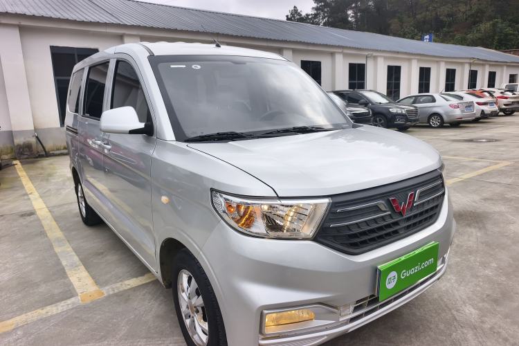 Used Wuling Hongguang V 2022 1.5L Enjoy Edition Electric-Powered LAR
