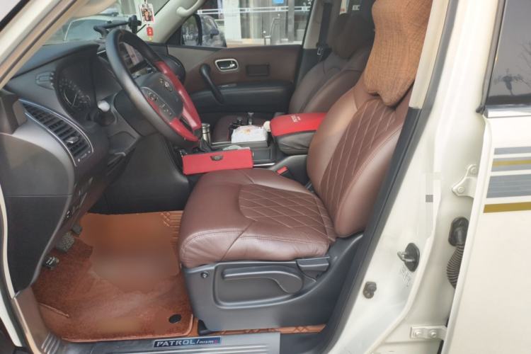 Used Nissan Patrol 2017 4.0L XE Middle East Version Left Front Seat