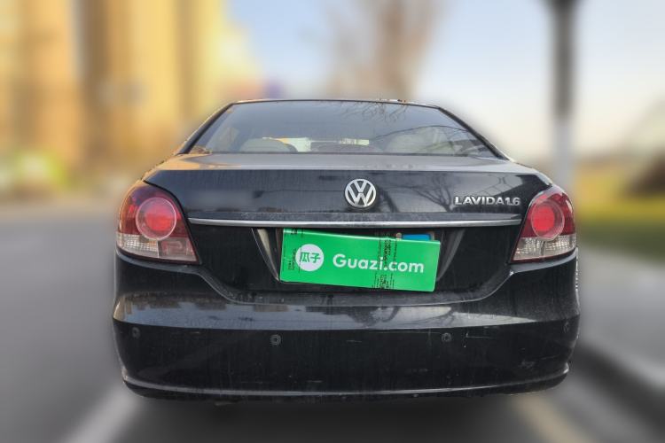 Used Volkswagen Lavida 2011 1.6L Manual - Premium Edition Rear