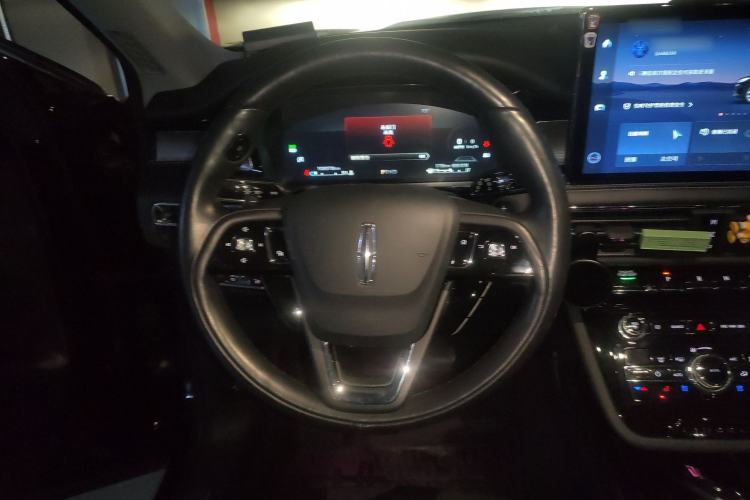 Used Lincoln Corsair 2021 2.0T Two-Wheel Drive Deluxe Edition Steering Wheel