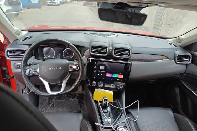 Used Lynk & Co 02 2019 1.5T DCT Two-Wheel Drive Pro Edition China VI Standard
