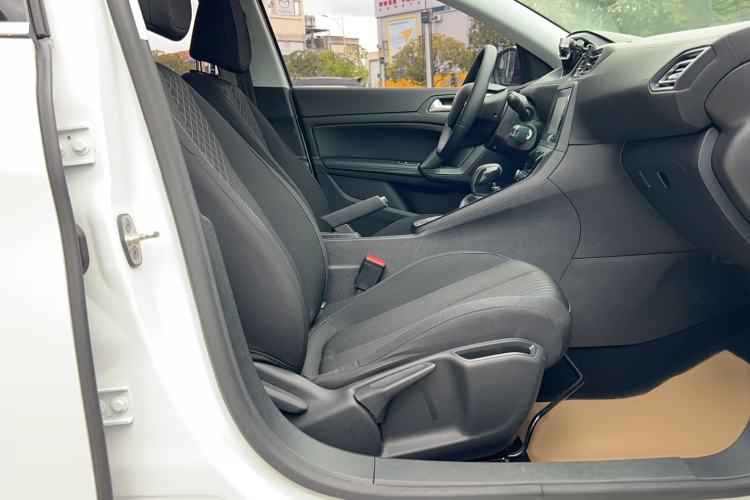 Used Peugeot 308 2016 1.6L Automatic Fashion Edition