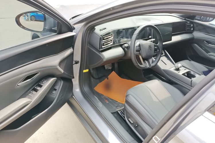 Used BYD Qin L 2024 DM-i 80KM Beyond Model Driver Seat